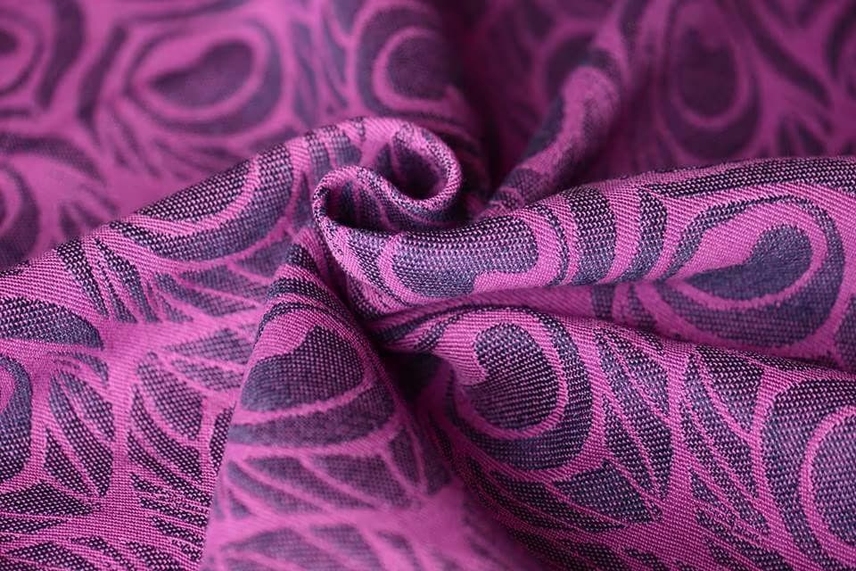 Artipoppe Ring Sling Who is that girl