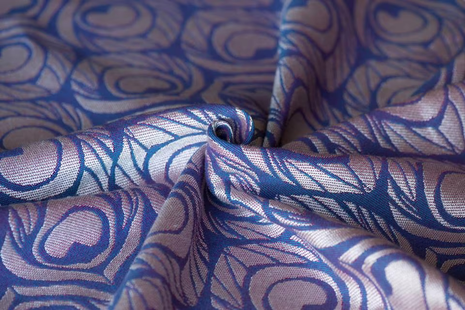 Artipoppe Argus East of the Sun and West of the Moon