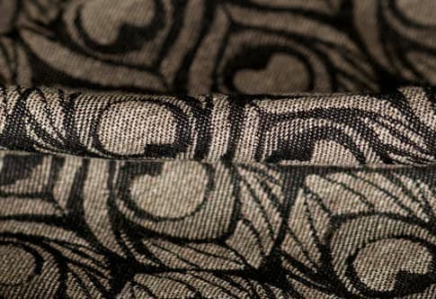 Artipoppe Argus Khan