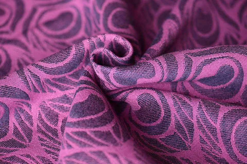 Artipoppe Argus Who is that girl?